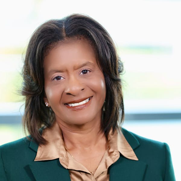 Eleanor Cabreré