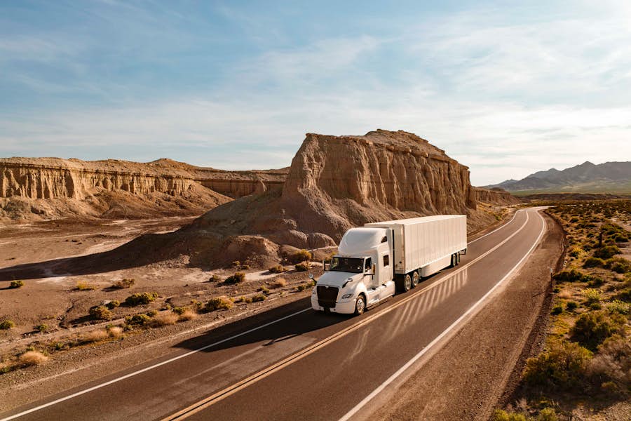 International RH Series Truck