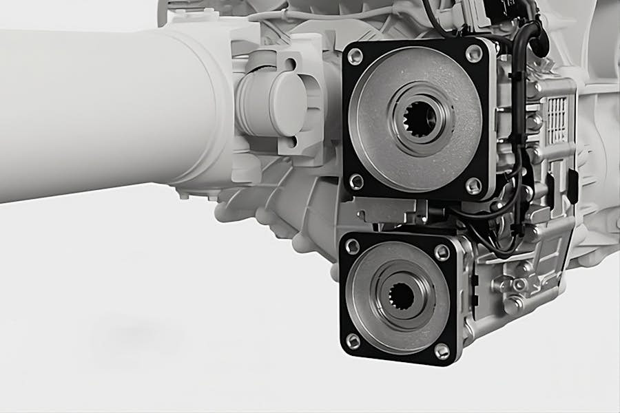 international t14 transmissions streamlined closeup