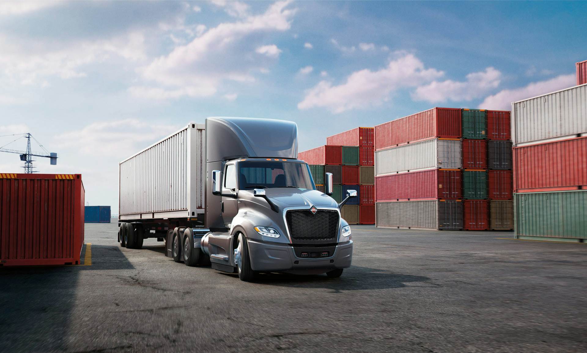LT Series Intermodal Truck with shipping containers